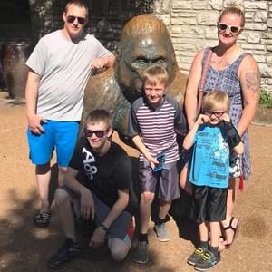 Meet your Posher, Anthony